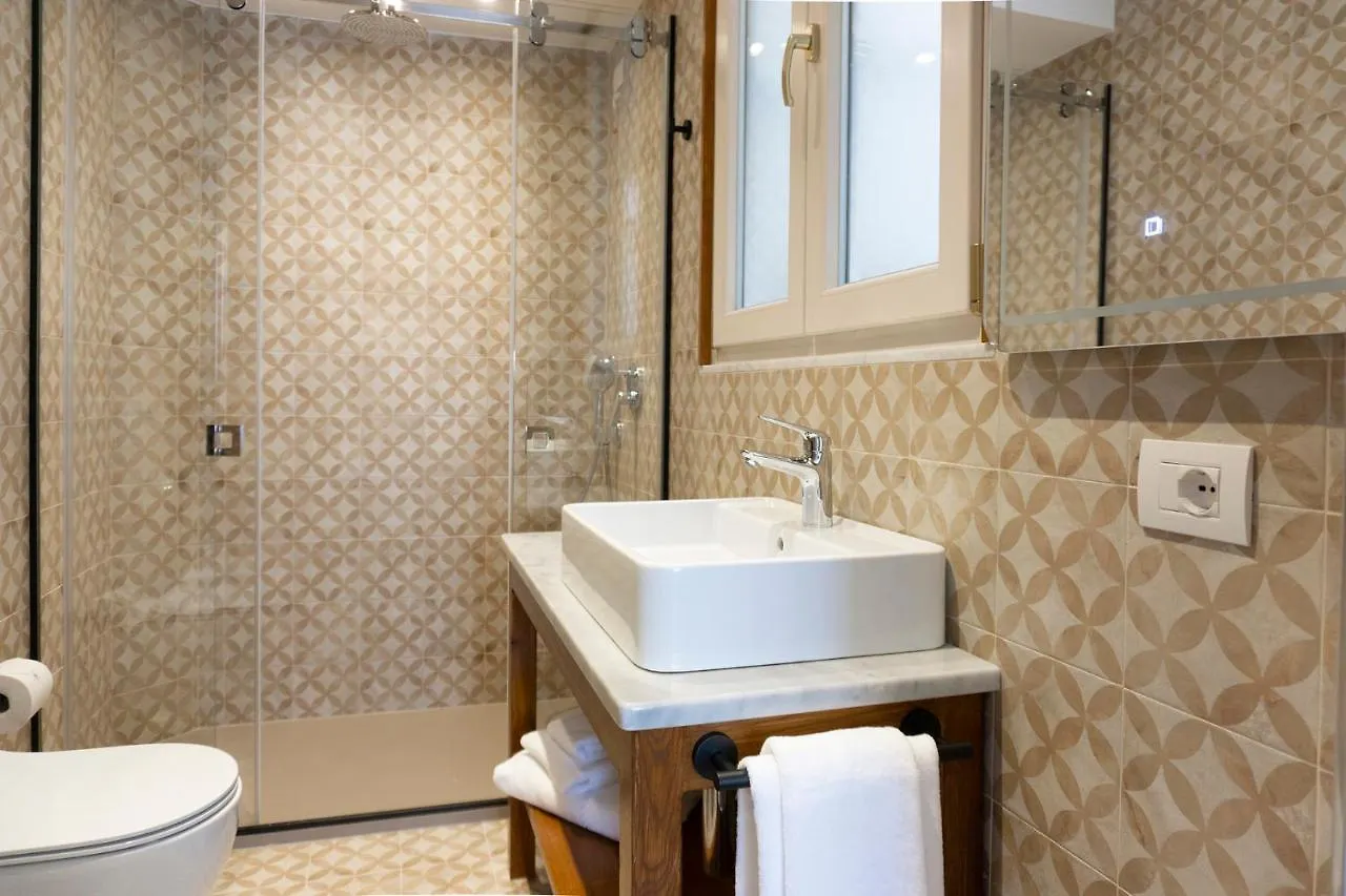 Il Caruggio Rooms&Breakfast Varazze 0*,